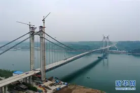 湖北宜昌：白洋长江公路大桥建设有序推进图片