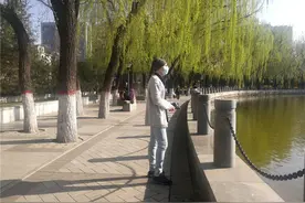在华外国人为中国民众团结一致抗击疫情点赞图片