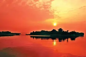 张欣：不要在深夜里痛哭图片