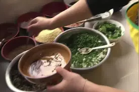 从麻哥面开始，到“盘龙鳝”结束！这张美食名片带你走进四川武胜图片