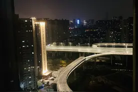武汉十二时辰·子时｜滞留武汉的外乡人：回家的日子，到了图片