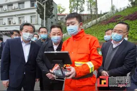 黄新初莅市督促指导森林和城乡防火灭火等安全风险防范工作图片