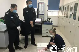 9旬老人16万元现金藏家里 保姆一个月接连盗走图片