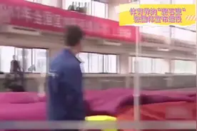 曝张国伟退役真因：体测不达标 转型网红收入百万图片