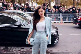 「名人的时尚服饰」 _ ‘人间名品’ BLACKPINK JENNIE图片