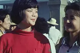 致敬中国电影诞生115周年 回顾陆小雅执导影片《红衣少女》视频封面