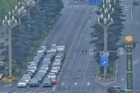 官宣！今日起成都恢复限行，限行时间、范围有这些变化！图片