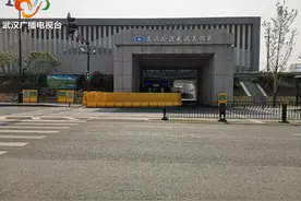 4月8日，武汉轮渡恢复部分航线图片