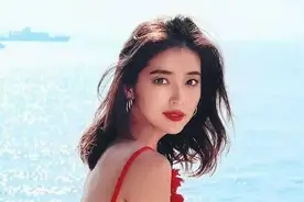 从日系小清新到港风大美人，她用简单几步美出了天际图片