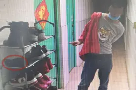 深圳夫妇回家开不开门，怀疑进贼报警，一同楼男住户夺门而出图片