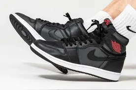 AJ1反转警灯、AJ1黑丝绒！还有裤装、T 恤等春夏服饰图片