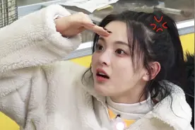 30秒 | 杨超越节目中闻袜子惹争议，她的回应亮了图片