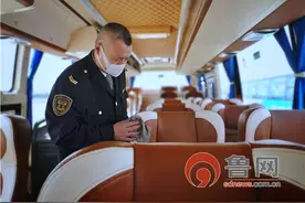 为您服务 我很光荣——青岛交运驾驶员迎接援鄂英雄回家背后的故事图片