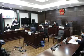母亲冒充去世女儿从其微信好友处诈骗130万，获刑12年半图片