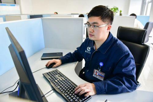 航空工业沈飞龚志强：从技术小白到信息化专家的完美蜕变