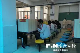 马尾复课季推动校园文明用餐图片