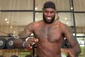 NBA球员工会牵头，詹姆斯等9巨星线上讨论复赛图片