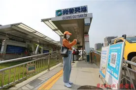 27台全自动热成像测温系统“上岗”，光谷有轨电车多举措严防体温异常乘客图片