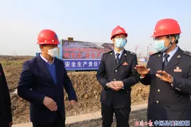 江苏灌云：税务机关倾情服务 助力国家重大交通项目早日投产达效图片