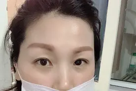 意外不？80后美女辣妈11岁炒茶，今年径山茶王赛金茶王就是她图片