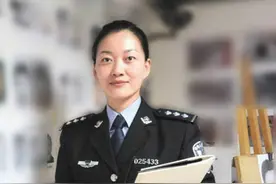 不一样的画师！妙笔女神探，慧智现真容图片