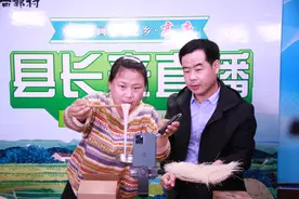 县长来直播｜100万粉丝围观高唐副县长张怀恒“吃坠面”图片