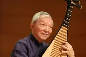 琵琶演奏家刘德海去世，他是最早和柏林爱乐合作的中国音乐家图片