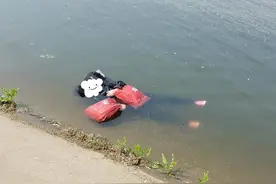 【警事】花季少女赌气离家不慎落水 水面漂浮4个小时终被救起图片