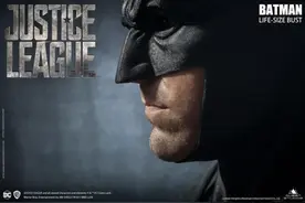 一万元！DC《正义联盟》蝙蝠侠1:1等身胸像上架图片