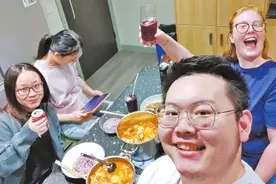 中国留英小伙儿居家半月做了30种中国菜 美国室友：中国菜好吃图片