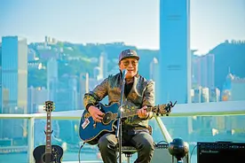 香港“歌神”许冠杰开网络演唱会为抗疫打气，“港独”借机刷存在感结果“翻车”图片