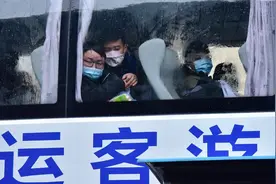 中国石油寰球六建包车！湖北籍员工平安返岗图片