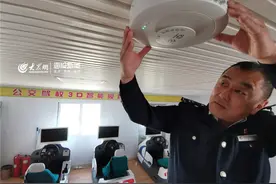 疫情期间没车成烦恼 青岛公交驾校3D模拟预约学习火爆图片