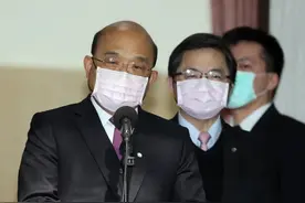 借口“送口罩时机身有CHINA吃亏”，苏贞昌逼华航多贴“台湾”图片