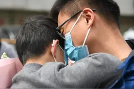 拥抱，我的宝贝图片