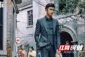 《民国奇探》热播丨张云龙回应“拿错剧本”：我觉得刚刚好图片