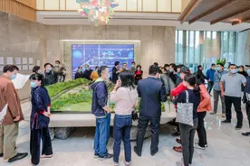 广州复工两个月后，黄埔新盘上市，300多台看楼客到访图片
