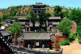 佛风道骨五峰山图片