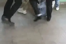 水滴筹和轻松筹员工医院斗殴？扫楼筹款再遭质疑图片