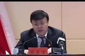 县委书记哽咽，是为不易的基层干部“代言”图片