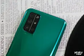 持久续航没有标准答案，那么4000mAh的荣耀30S能否满足日常要求？图片