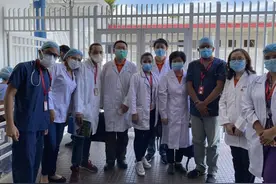 委内瑞拉老百姓隔着窗户竖起大拇指 中国援外专家8人组在这里都做了哪些实事？图片