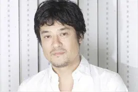 日本声优藤原启治去世，蜡笔小新再也听不到爸爸那熟悉的声音了图片
