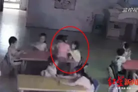 5岁男童和同学抢铅笔左眼被戳伤，幼儿园和同学家长被判赔偿图片