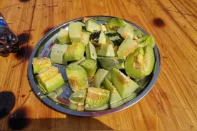 喻屯举办甜瓜大赛，这个春天济宁人又有口福了图片