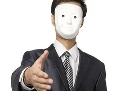 “秦始皇打钱”段子竟成真，女老板被“皇族后裔”“300岁大师”骗走15万图片