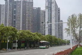 燕郊进京公交恢复至4条，“数人头”上车，今日客流预计破4万人次图片