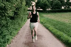 每天跑步 45 分钟，不如锻炼 2 分钟？！BBC揭秘运动真相……图片