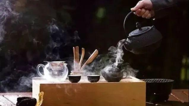 银耳花胶枸杞功效与禁忌 2026年银耳花胶枸杞功效与禁忌
