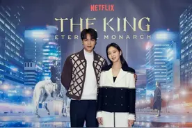 32岁李敏镐胖到发腮，37岁Rain减肥成功，韩国老牌男星期待第二春图片